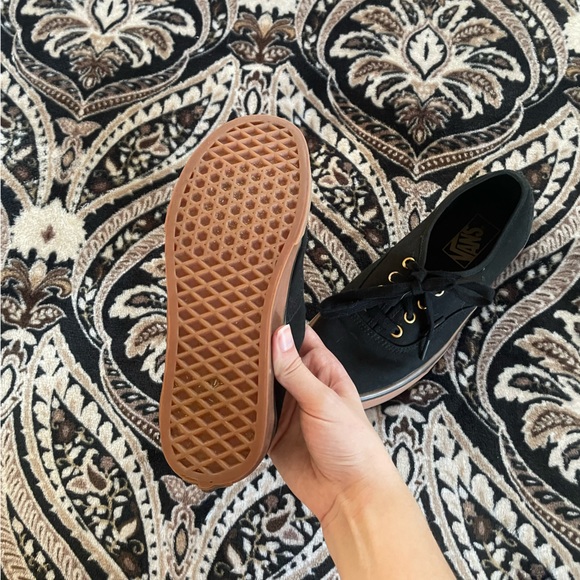 SOLD Vans Black & Gum Authentic Skate Sneakers - Picture 10 of 10